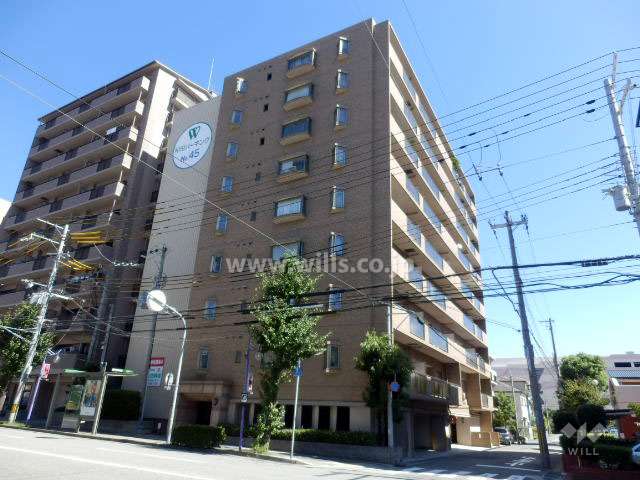 ワコーレファラオ本山の外観（南西側から）