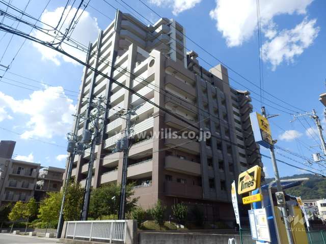 ワコーレ神戸本山ガーデンズの外観（北東側から）
