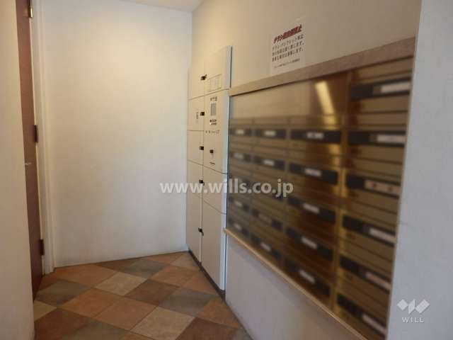 宅配ボックスと共用ポスト