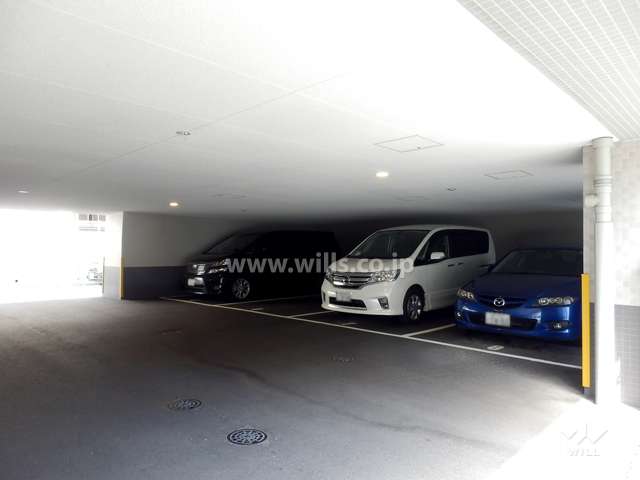 敷地内駐車場（屋内平面式）