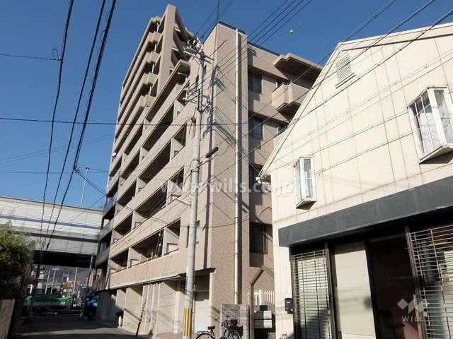 ワコーレ青木プレイスの外観（南西側から）