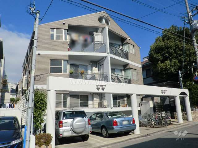 御影大蔵マンションの外観（南西側から）