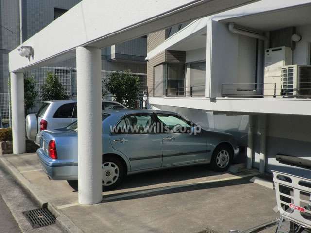敷地内駐車場（屋外平面式）