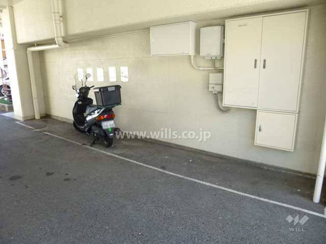 バイク置場