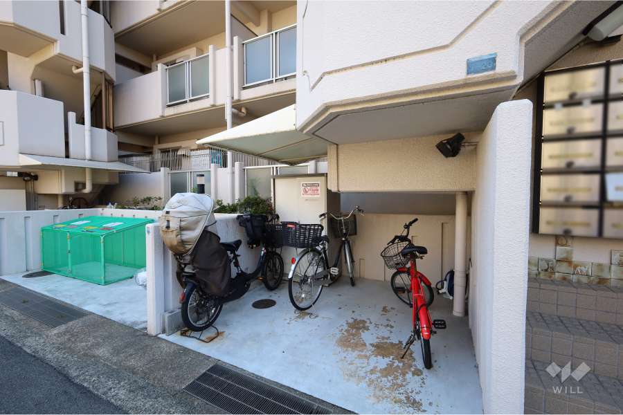駐輪場