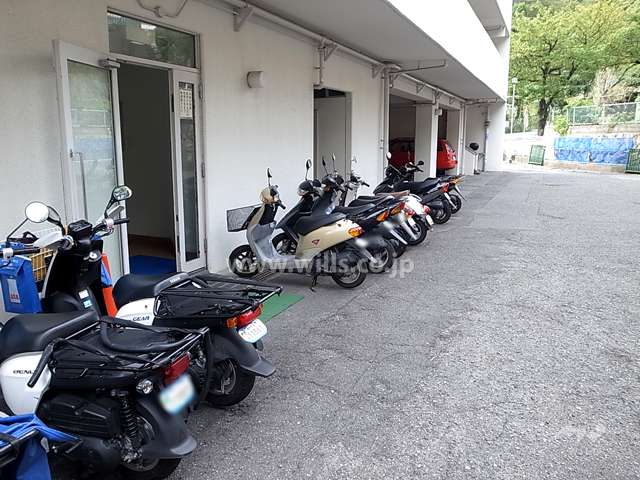 バイク置場