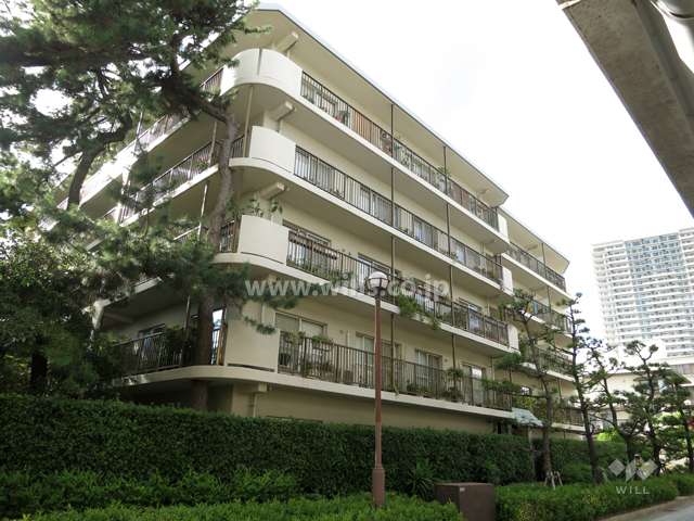 住吉川パークマンションの外観（南東側から）