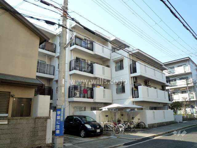 深江ロイヤルマンションの外観（南東側から）