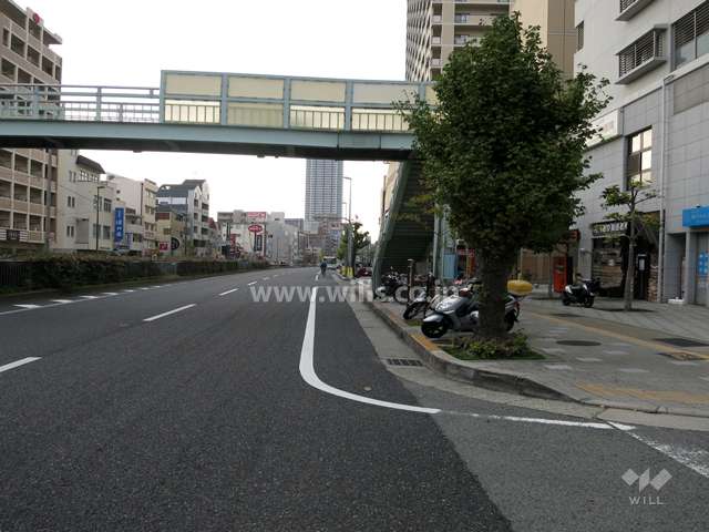 敷地南側の前面道路（国道2号線）