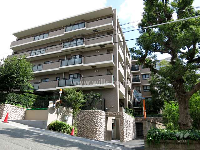 東急ドエルアルス住吉本町の外観（北西側から）