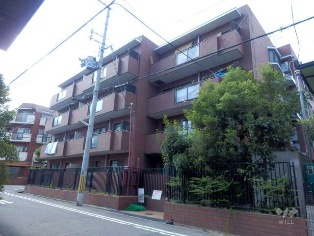藤和ライブタウン南本山の外観（南東側から）