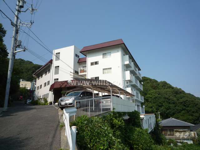 宝蔵マンションの外観（西側から）