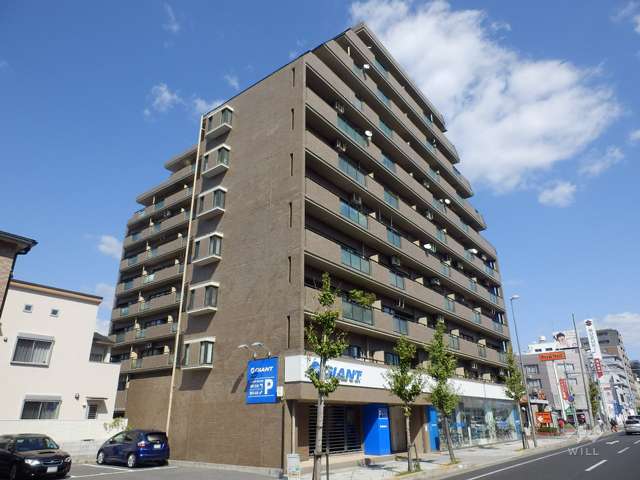 本山グランドハイツの外観（南西側から）