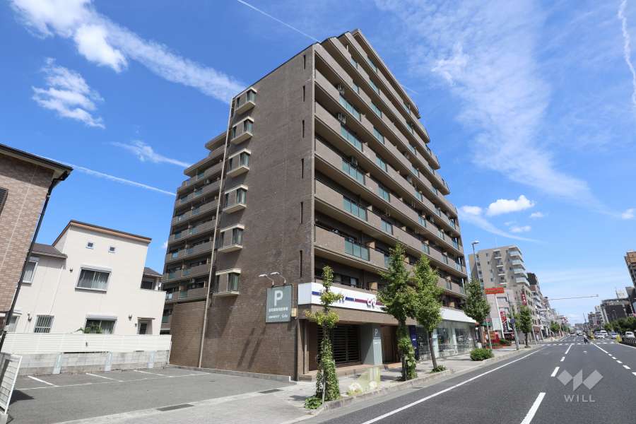 本山グランドハイツの外観（南西側から）