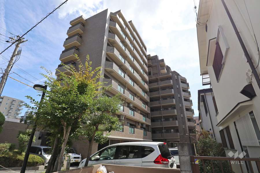 本山グランドハイツの外観（北西側から）