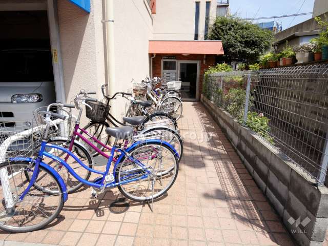 エントランスアプローチ