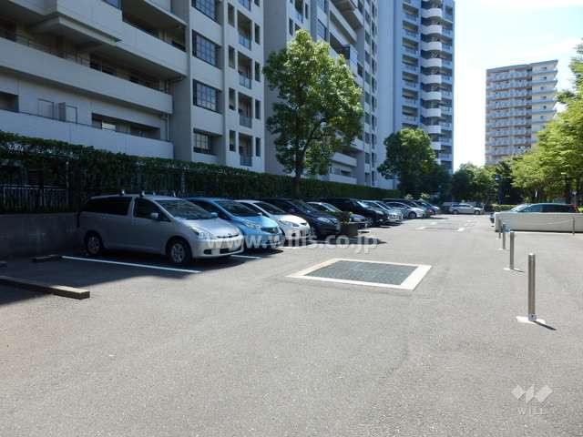 敷地内駐車場（屋外平面式）