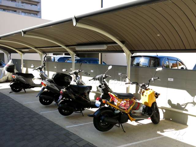 バイク置場