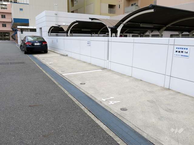 来客用駐車場