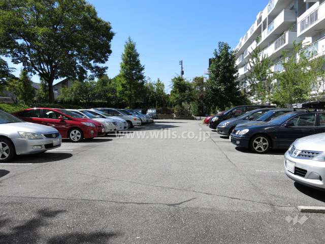 敷地内駐車場（屋外平面式）