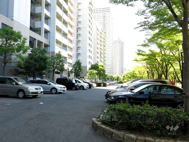 敷地内駐車場（屋外平面式）