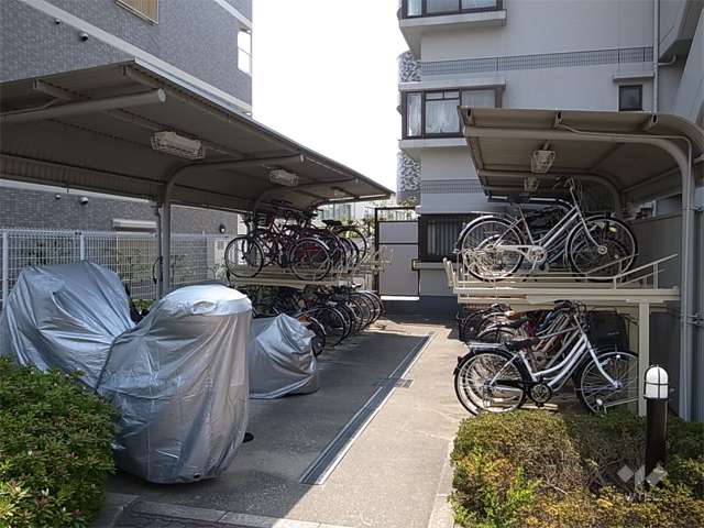 駐輪場、バイク置き場