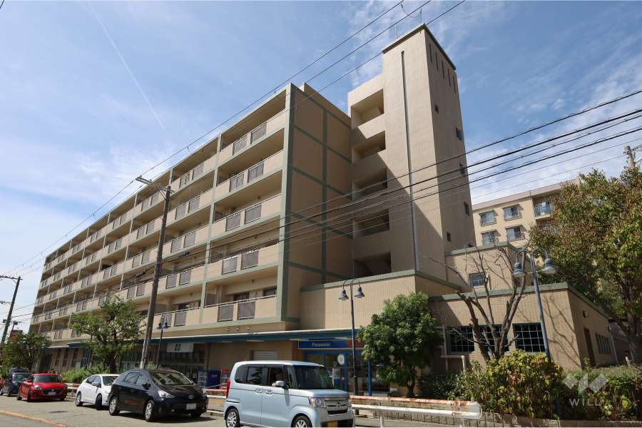 渦森台14号館の外観（北東側から）