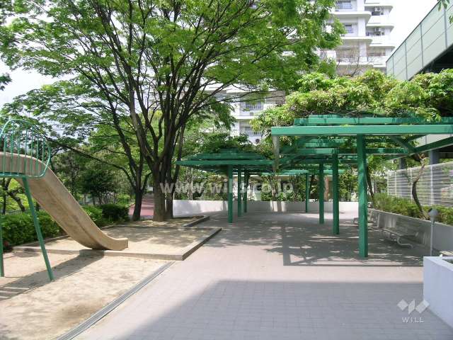 敷地内の公園