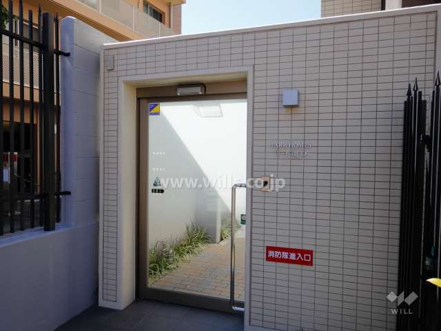 自転車置場の出入り口
