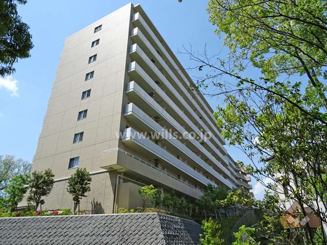 シャルマンフジスマート千里古江台センス・オブ・ワンダーの外観（南東側から）