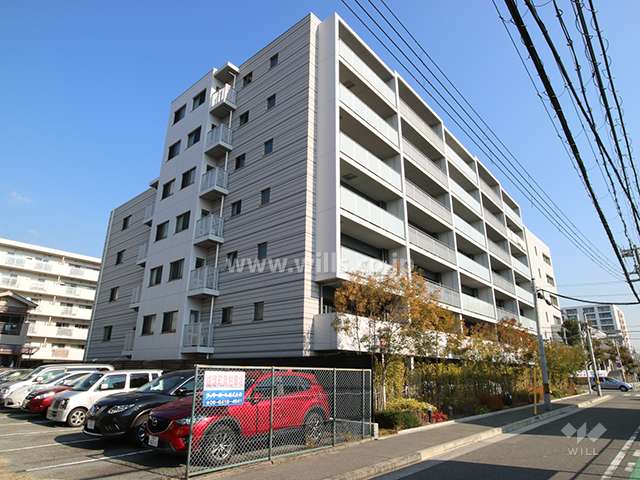 ファインフラッツ西宮の外観（南西側から）