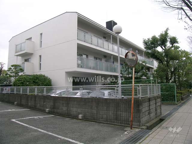 イトーピア桃山台マンション（北西側から）