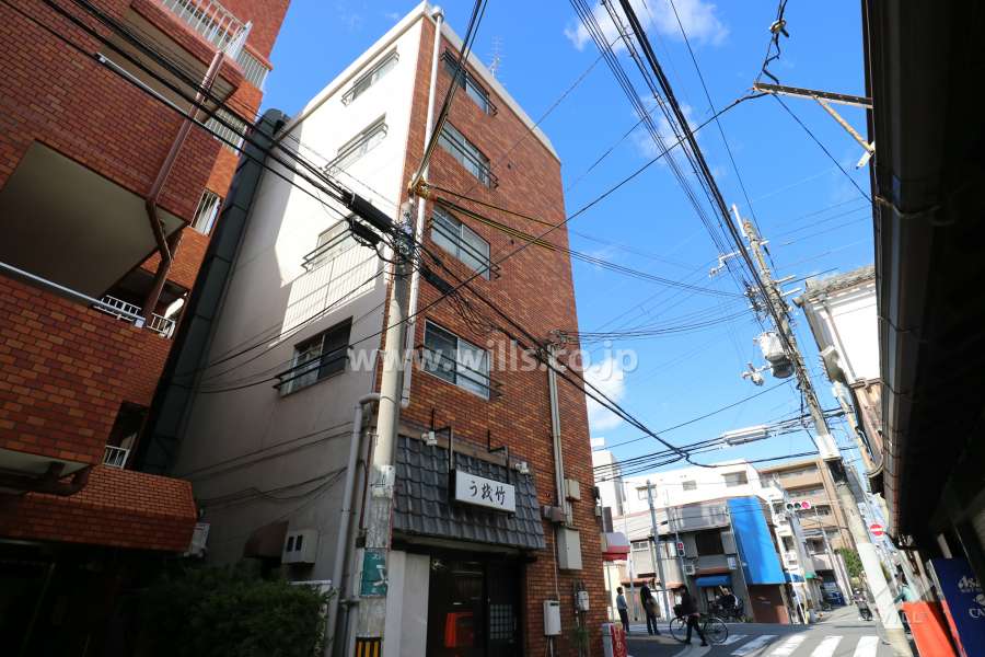 ユニーブル岡町の外観（南東側より）