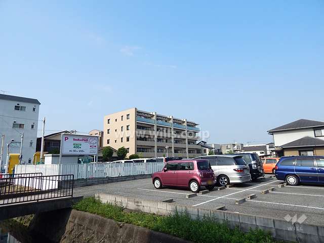 ワコーレアベニュー塚口の遠景