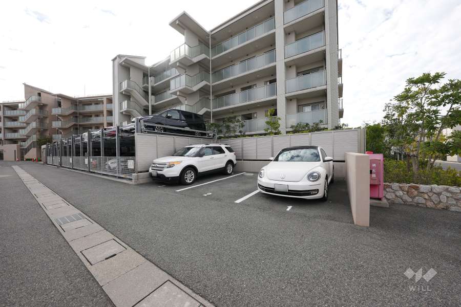 敷地内駐車場（屋外平面式）