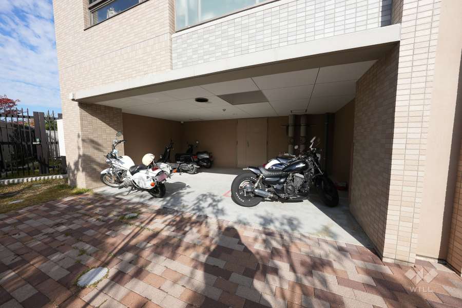 バイク置場