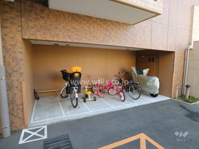 バイク置場
