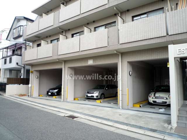 敷地内駐車場（屋内機械式）
