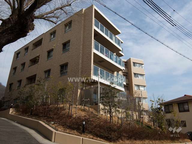 岡本ハウベスの外観（北西側から）