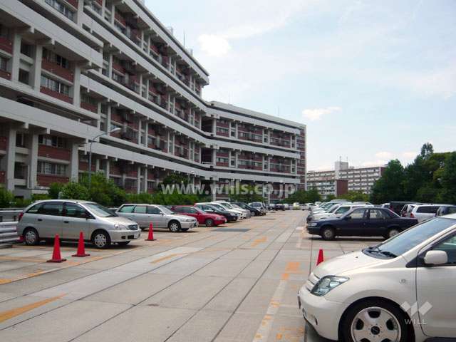 敷地内駐車場（屋外平面式）