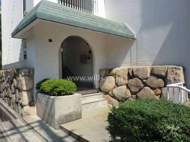 E棟のエントランス