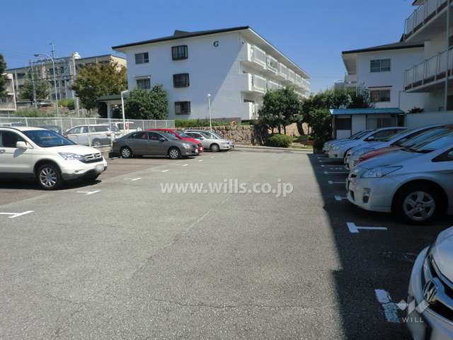 敷地内駐車場（屋外平面式）