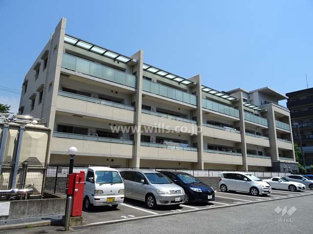 ワコーレ甲南山手リンクスの外観（南西側から）