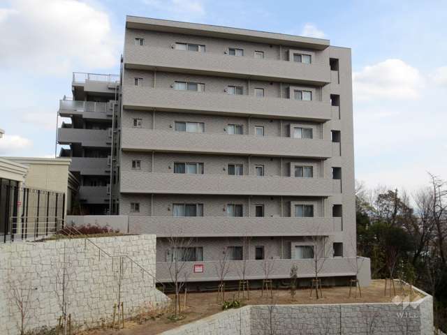 エスリード西宮甲陽園1番館の外観（西側から）