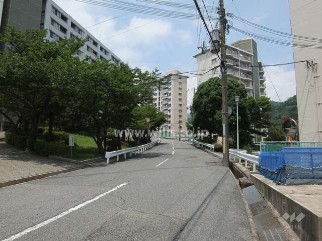 敷地の前面道路