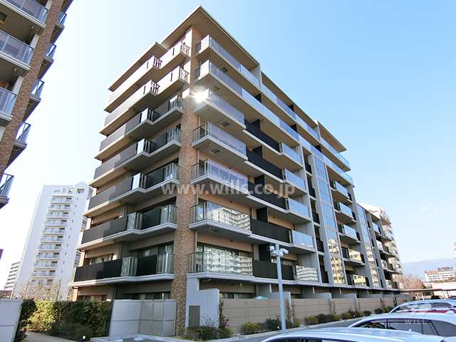 六甲アイランドCITY-W7Residence6番館の外観（南東側から）