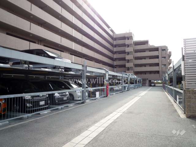 敷地内駐車場（屋外機械式）