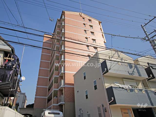 アーバンヴィレッジ六甲南2の外観(西側から)