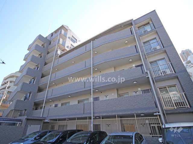 アベルティ灘の外観(北西側から)