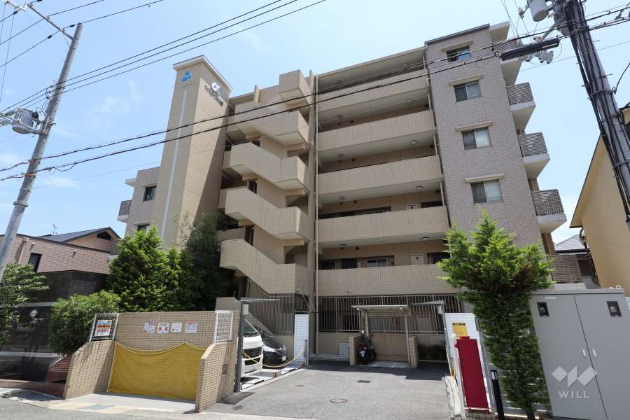 アルファステイツ六甲篠原の外観（北側から）